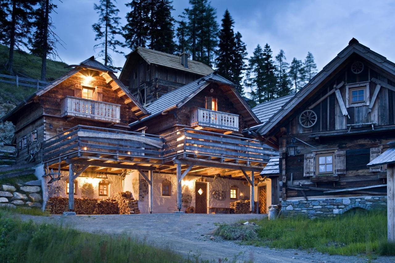 Huettentraum Katschberg Katschberghöhe Стая снимка
