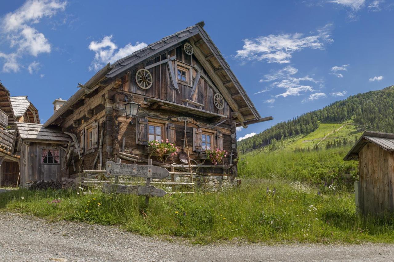Huettentraum Katschberg Katschberghöhe Стая снимка